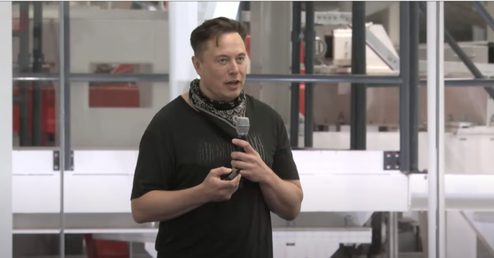 Elon-Musk-Announces-Austin